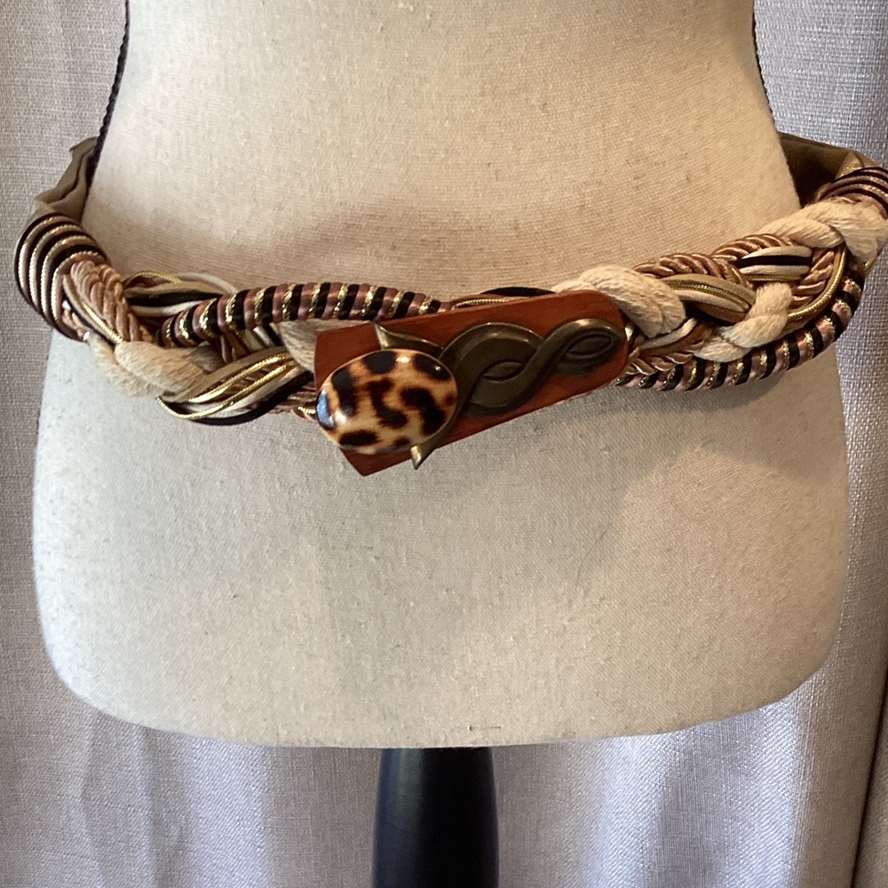 Unique Leopard Print Detailed Braided Belt, adjustable length.